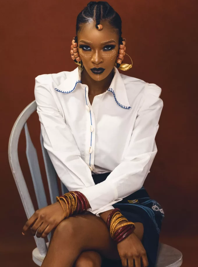 COWRIE BUTTON DETAILED LONG SLEEVES & SHORT SKIRT WITH WOVEN FABRIC