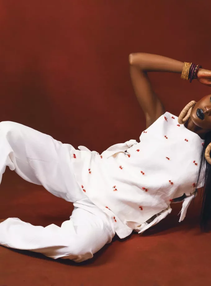 SLEEVELESS HAND EMBRIODERED SHIRT AND PANTS