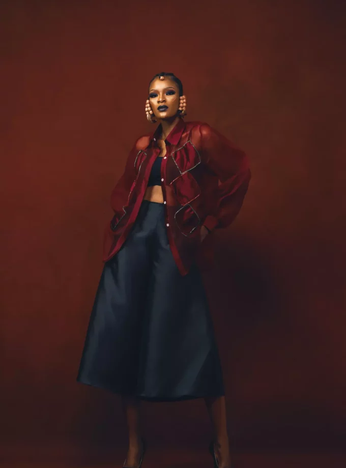 LONG SLEEVED TOP WITH BEADED DETAIL