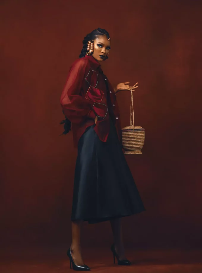 LONG SLEEVED TOP WITH BEADED DETAIL