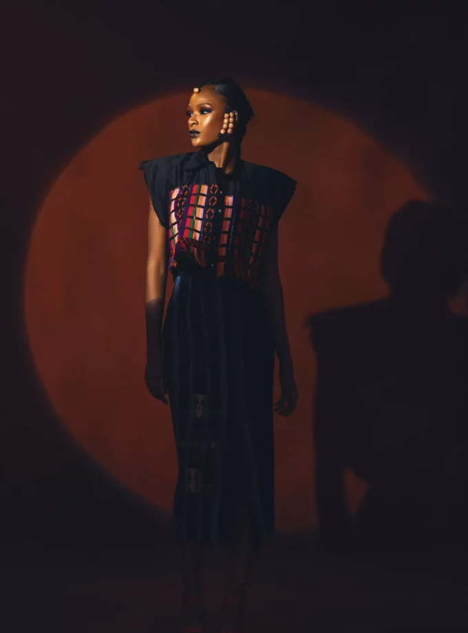 SLEEVELESS FULANI CROP TOP