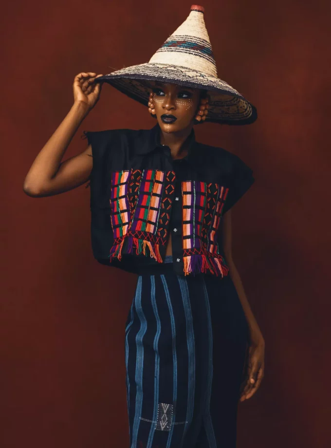 SLEEVELESS FULANI CROP TOP