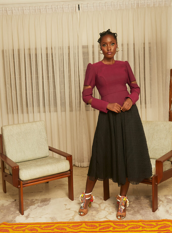 MIDI LENGTH LONG SLEEVED DRESS