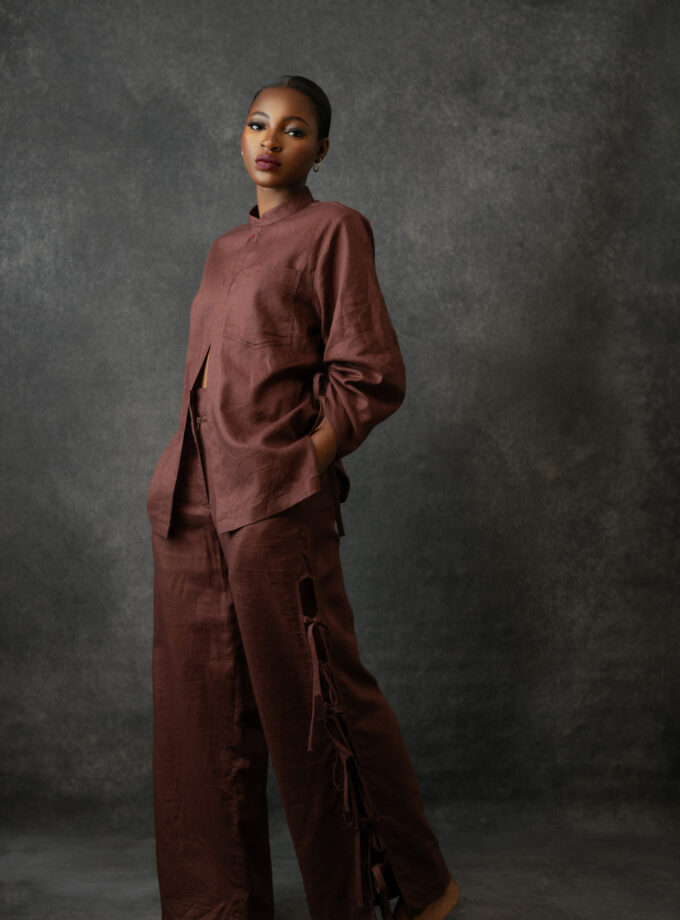 DRAWSTRING SLEEVE SHIRT WITH TIE KNOT PANTS